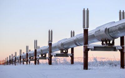 Triputi - Energieheilung für Mensch und Raum, Energetisches Feng Shui, Ist das schwarze Gold wirklich fossil?, Pipeline in Alaska, morgendliche Winterlandschaft, Farben: weiß, silber, rosa, rotbraun, hellblau